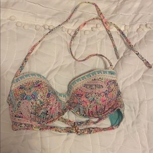 detailed flowery bikini top